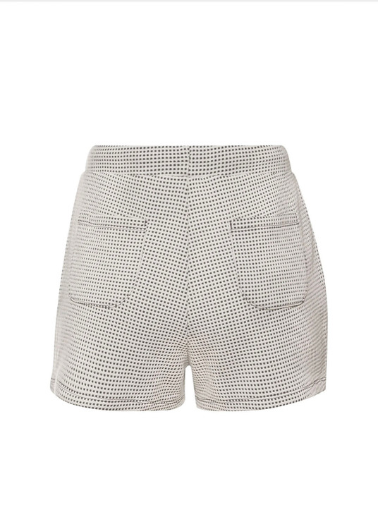 شورتک زنانه برند کریویت | رنگ زمینه سفید نمای پشت | صبامی
