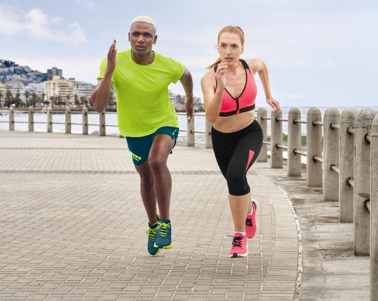 خرید نیم تنه زنانه ورزشی/برند کریویت/رنگ گلبهی/جنس پلی آمید و الاستان نمای کامل