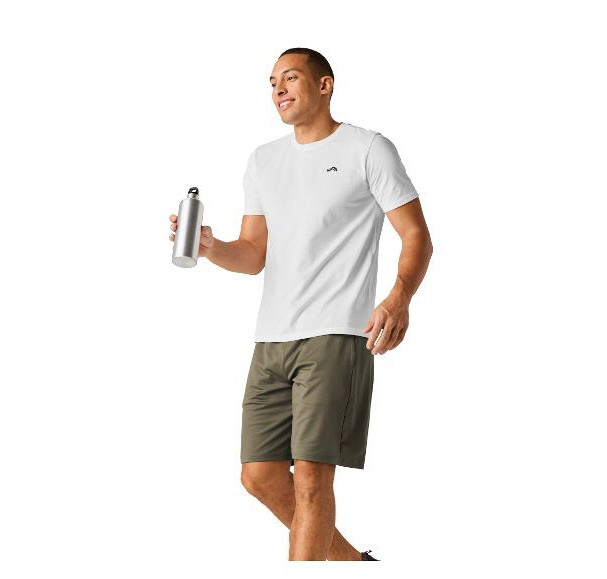 خرید تیشرت ورزشی مردانه Crivit سفید نمای تنخور | صبامی