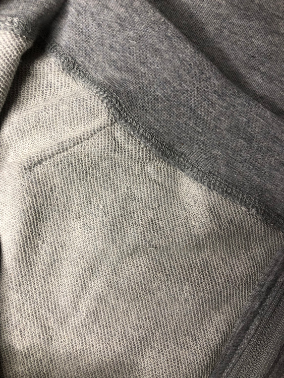 خرید سویشرت مردانه کریویت با طراحی ساده، راحت و کیفیت بالا نمای پارچه | صبامی