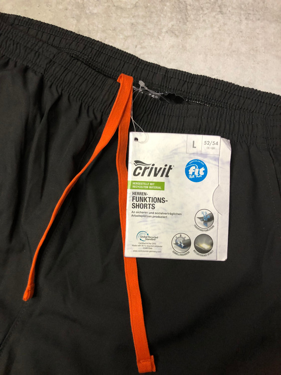 خرید شلوارک ورزشی مردانه مشکی Crivit اصل آلمان | سبک، راحت و باکیفیت نمای بند | صبامی