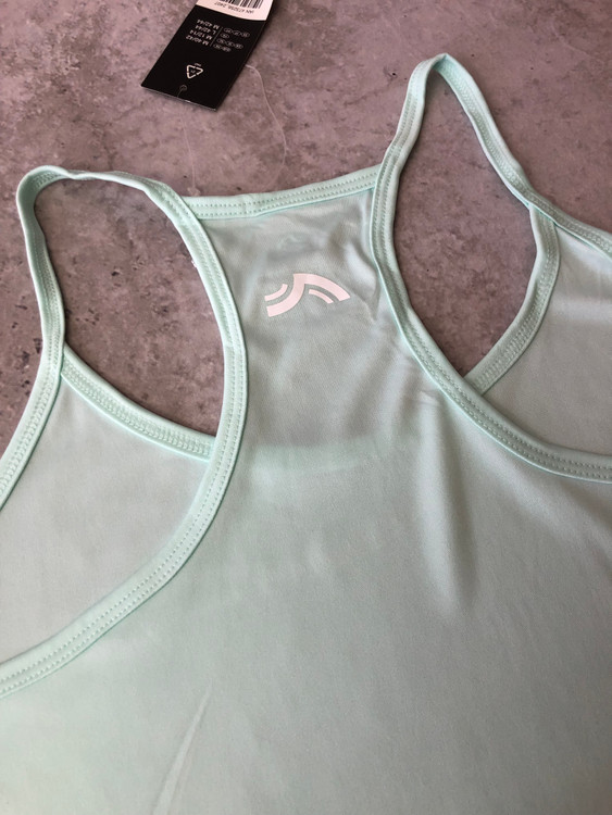 خرید تاپ زنانه ورزشی کریویت سبز روشن پلی استر و الاستان نمای پشت | صبامی