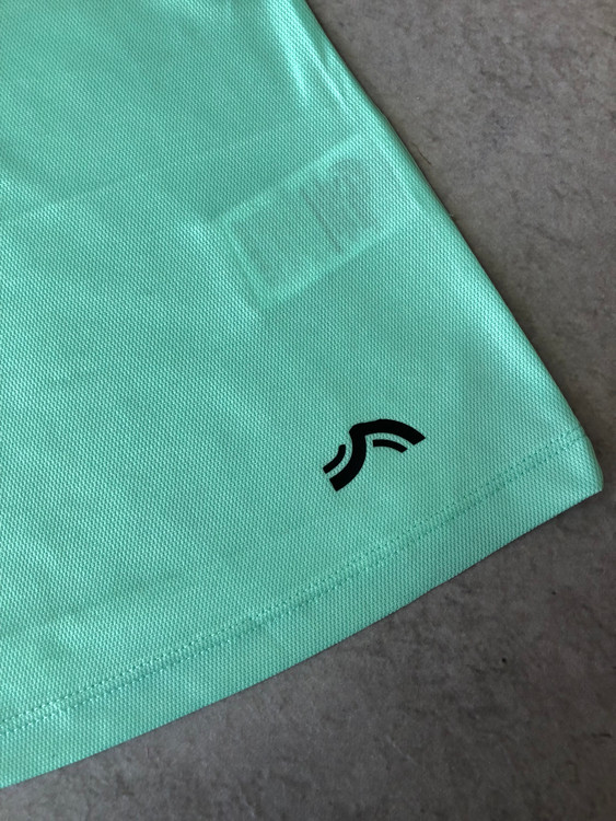 خرید تاپ زنانه ورزشی کریویت سبز روشن پلی استر و الاستان نمای مارک | صبامی