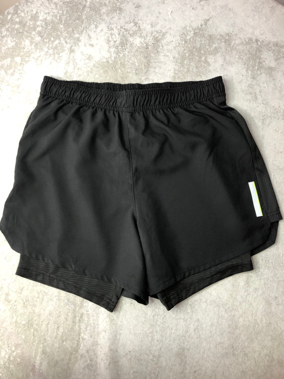 خرید شلوارک ورزشی مردانه کریویت (Crivit) آلمان – مشکی کشالهدار با آستر داخلی و زیپ YKK | نمای کامل | صبامی