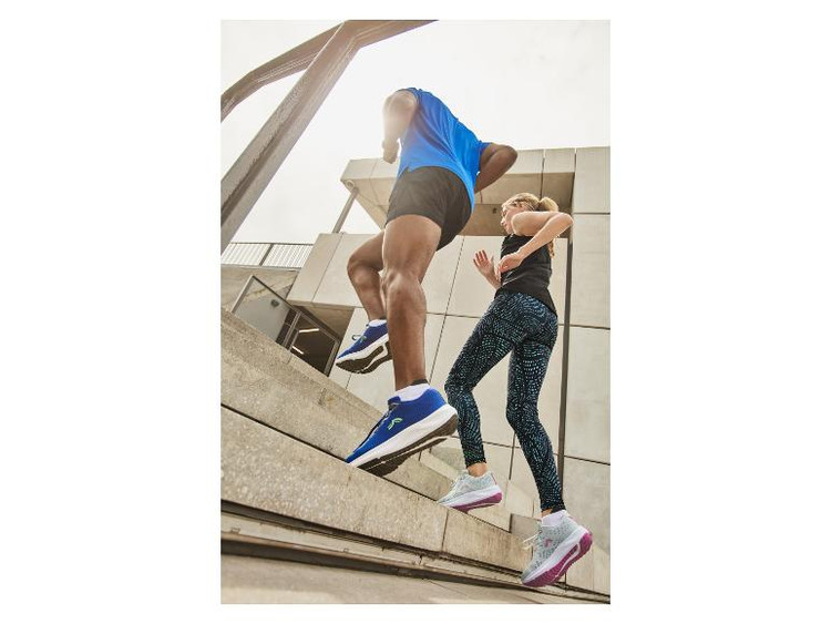 خرید شلوارک ورزشی مردانه کریویت (Crivit) آلمان – مشکی کشالهدار با آستر داخلی/نمای کلی/صبامی